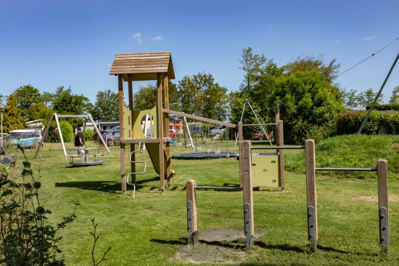 Villa Aan 'T Wiel Op Recreatiepark De Wielen ซินท์ มาร์เท็น ภายนอก รูปภาพ